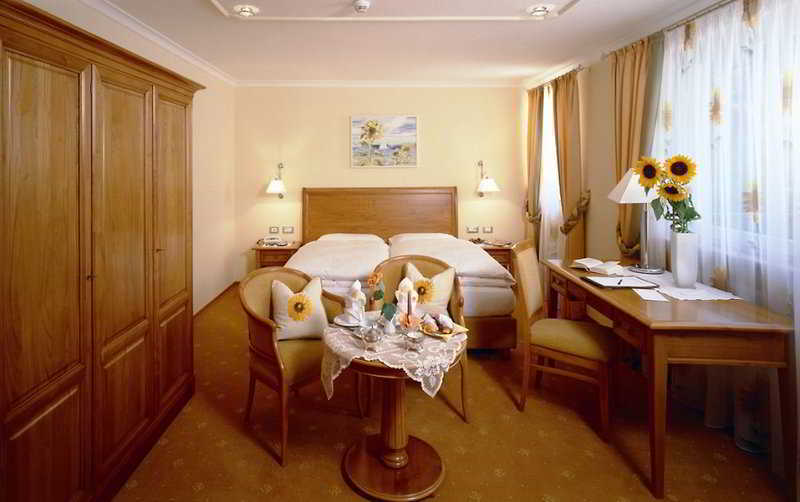 Hotel Aster Мерано Екстер'єр фото